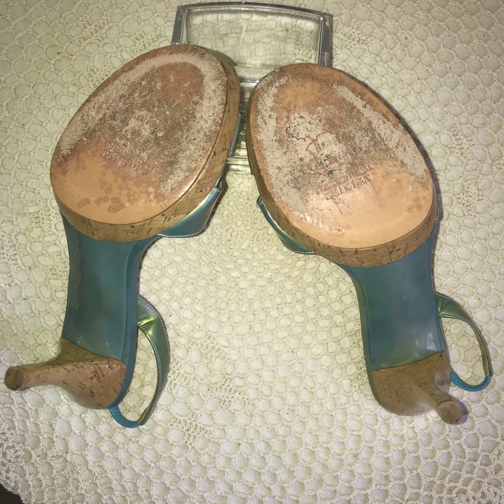 Stuart Weitzman Slingback Sandals - 7M - Picture 4 of 5